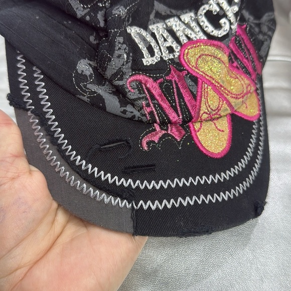 (W4)Leader L.O.G.A Y2K Cap Dance
Mom W/Rhinestone
Distressed Adjustable Black
NW main image 9